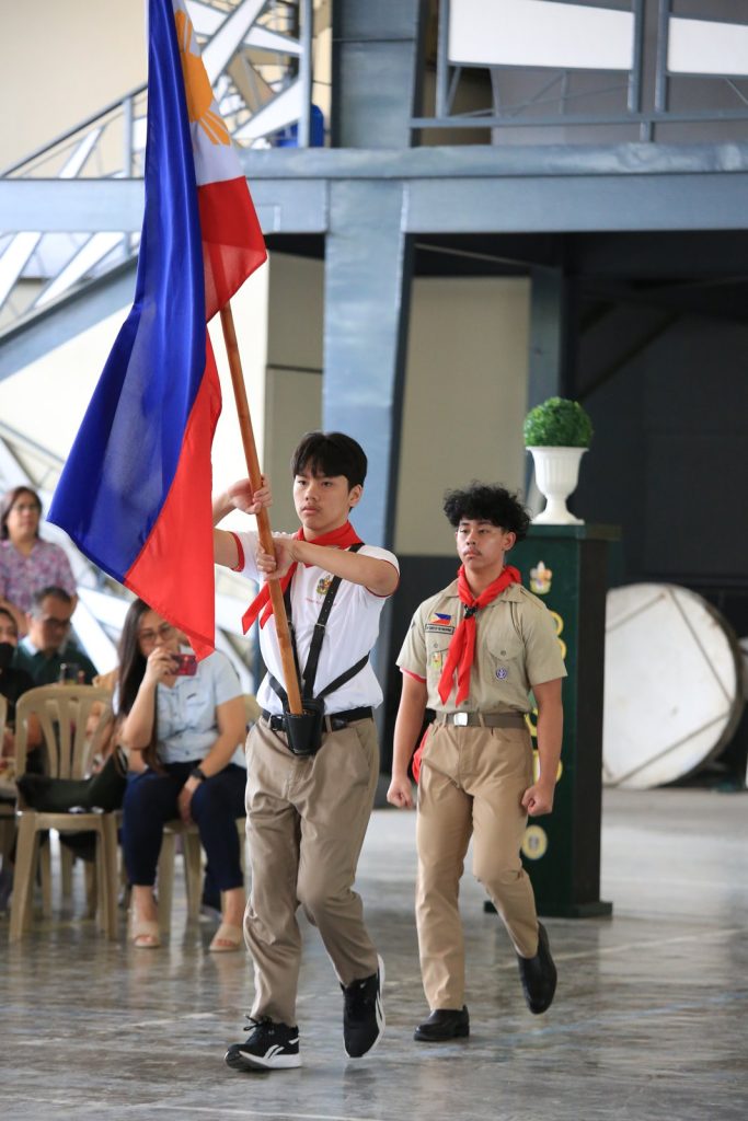 Campus Life — Honor & service — FH0A9471